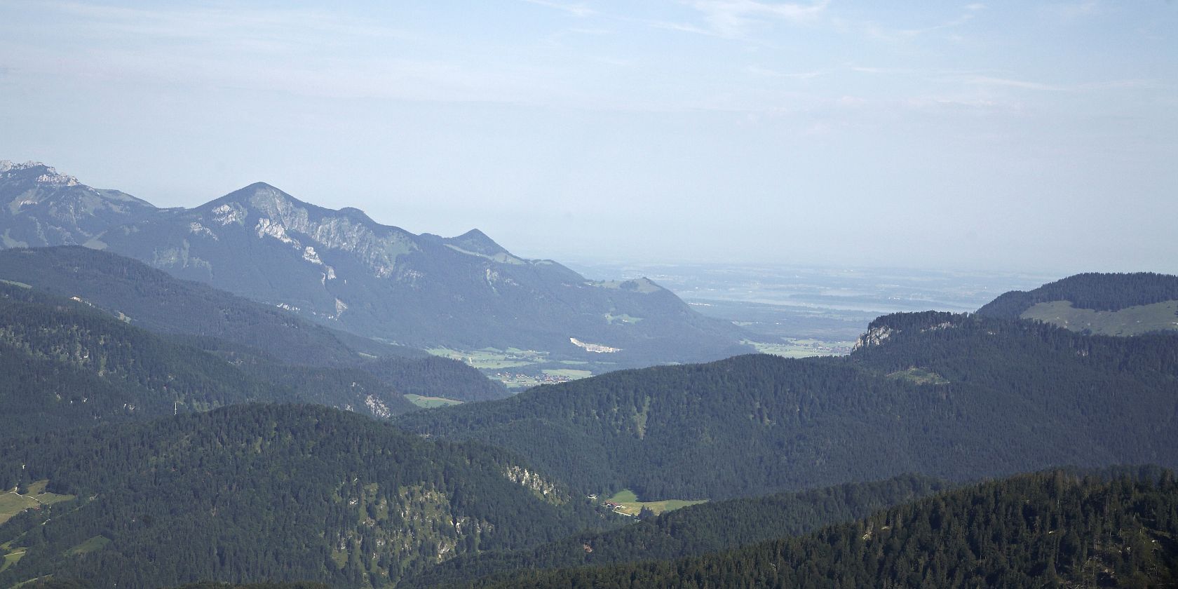 Luftbild Berglandschaft, © Foto Stockklauser Luftbild Berglandschaft, © Foto Stockklauser