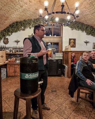 Boarisch Bier 1x1 - Private Landbrauerei Schönram, © Private Landbrauerei Schönram Boarisch Bier 1x1 - Private Landbrauerei Schönram, © Private Landbrauerei Schönram