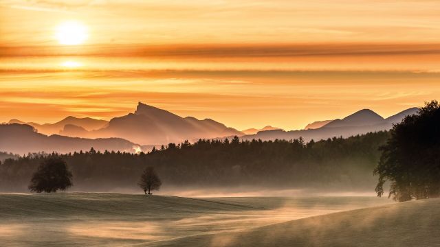 Spätherbstliche Bergwanderung auf den Schafberg, © Tourist-Info Waginger See / Richard Scheuerecker Spätherbstliche Bergwanderung auf den Schafberg, © Tourist-Info Waginger See / Richard Scheuerecker