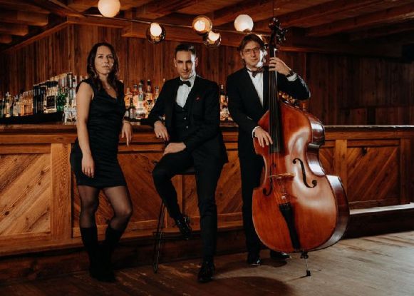 Live Jazz in der Achental Bar & Lounge mit The Labradorians, © Tanja Huber Live Jazz in der Achental Bar & Lounge mit The Labradorians, © Tanja Huber