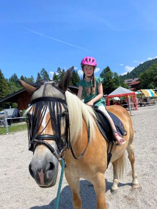 Sommerfest der Pferdefreunde Reit im Winkl, © Pferdefreunde Reit im Winkl Sommerfest der Pferdefreunde Reit im Winkl, © Pferdefreunde Reit im Winkl