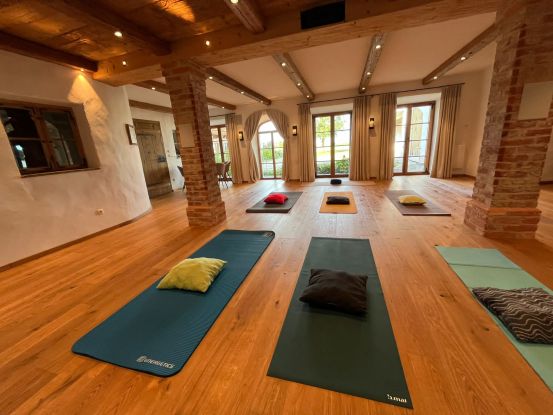 Yoga Esterer Hof, © Michael Gschwendtner Yoga Esterer Hof, © Michael Gschwendtner