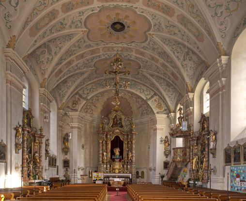 inzell sommer kirche st michael innenraum_jh-2, © Inzeller Touristik GmbH inzell sommer kirche st michael innenraum_jh-2, © Inzeller Touristik GmbH