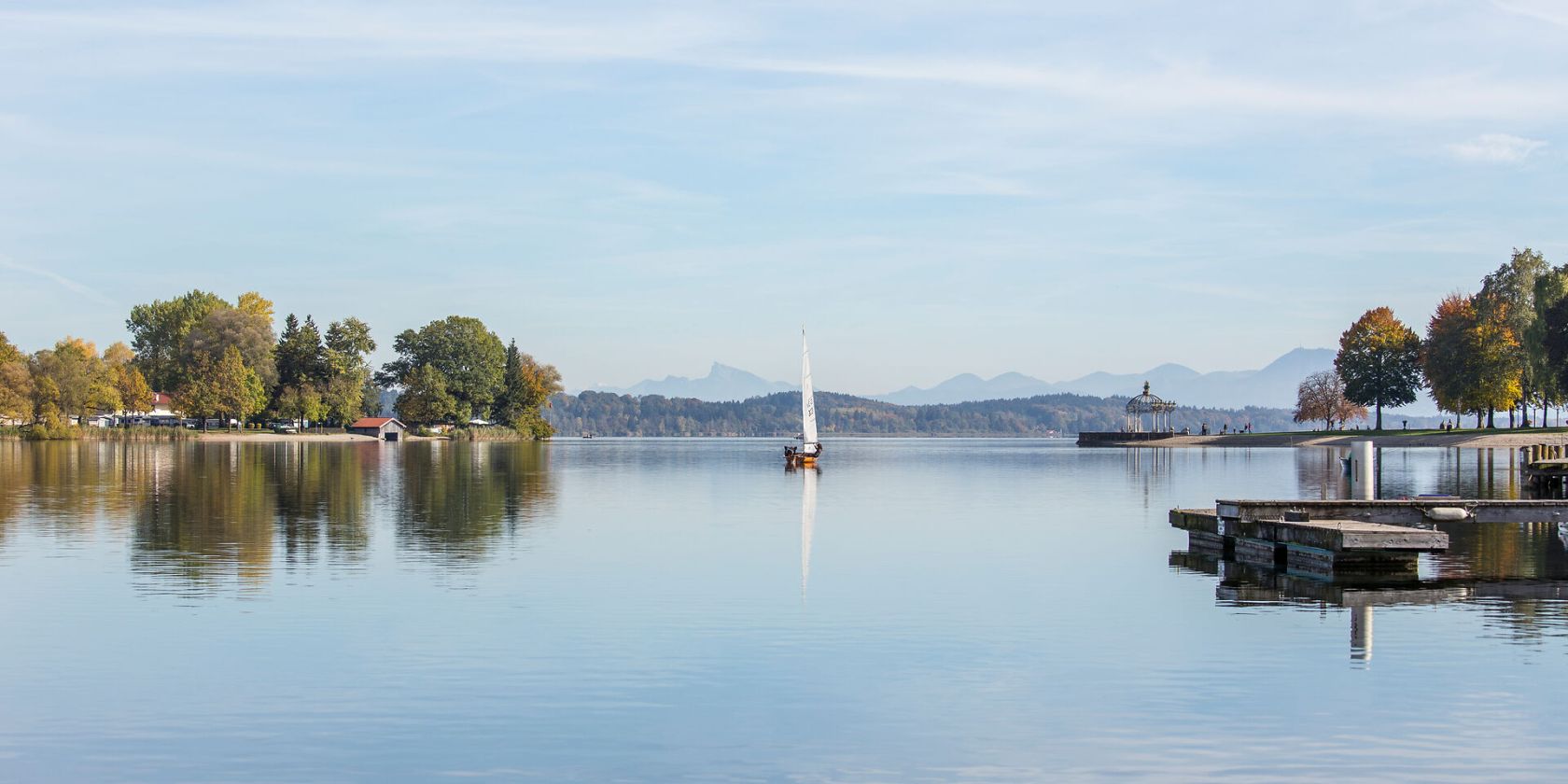 Waginger See mit Bergpanorama, © Tourist-Info Waginger See / Richard Scheuerecker Waginger See mit Bergpanorama, © Tourist-Info Waginger See / Richard Scheuerecker