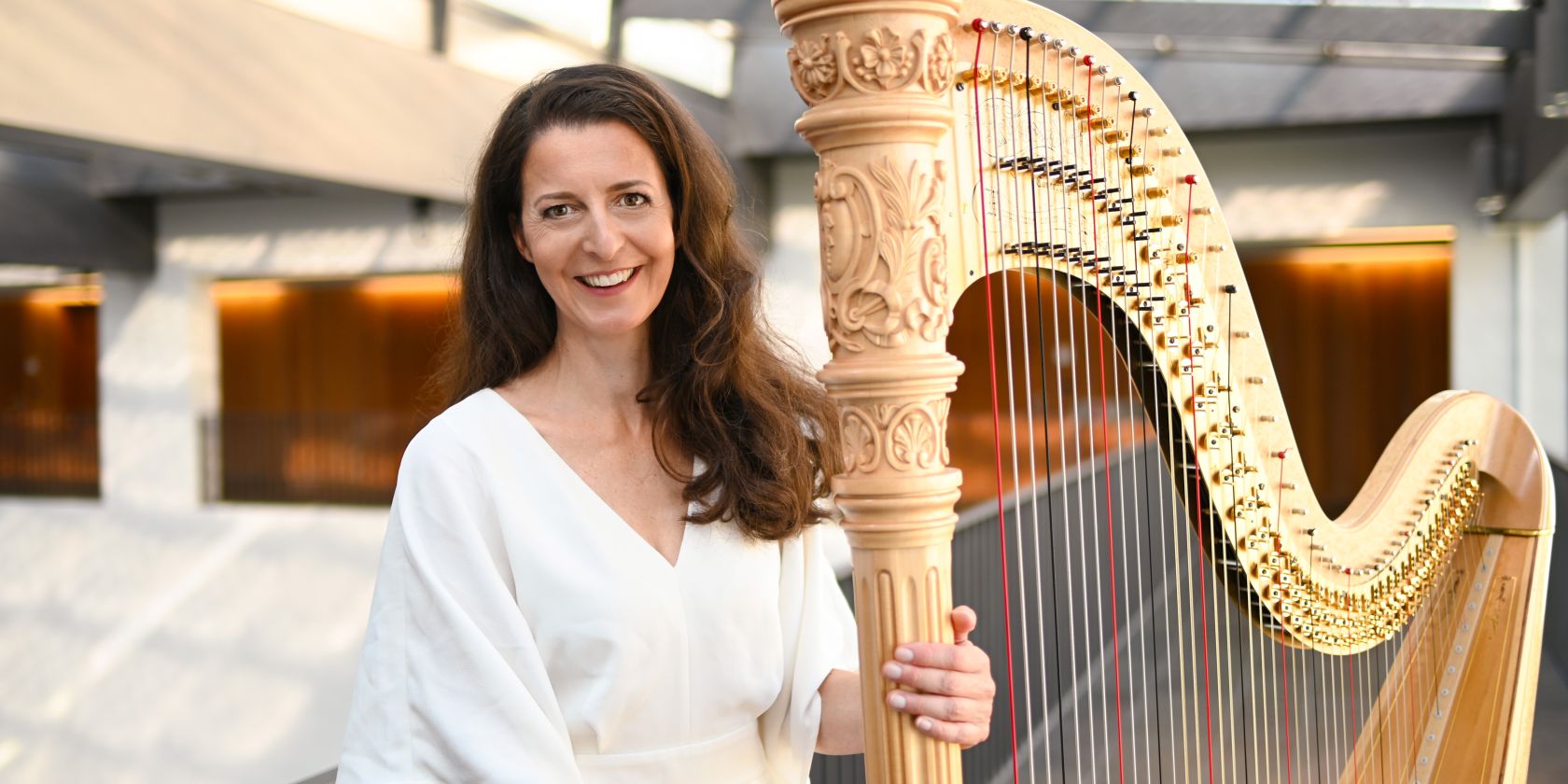 Silke Aichhorn- Harfe, Fotograf Sven-Kristian Wolf rechtefrei 5, &copy; Foto: Silke Aichhorn &copy; Sven-Kristian Wolf