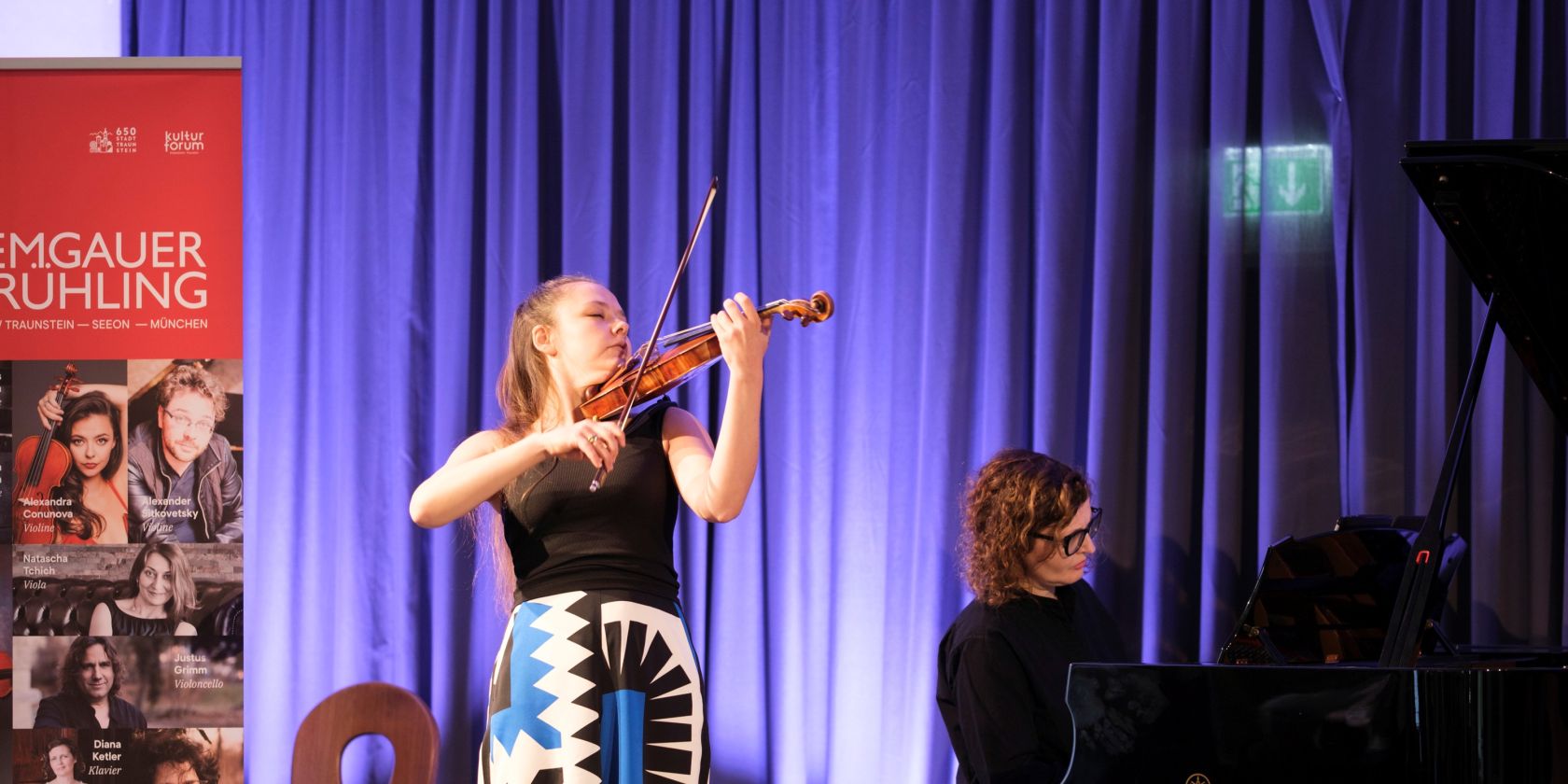 Konzert im Rahmen des Chiemgauer Musikfr&uuml;hlings im Festsaal Kloster Seeon, &copy; Serban Mestecaneanu