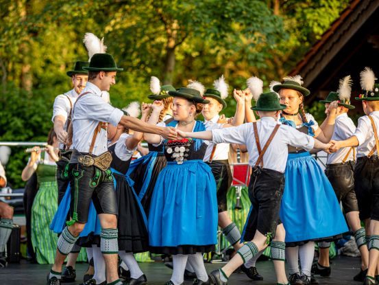 Bayerischer Abend, © Tourist-Info Waginger See / Richard Scheuerecker