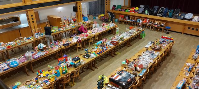 Grassauer Spielzeugmarkt - Annahme
