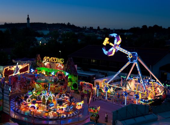 Er&ouml;ffnung Traunsteiner Fr&uuml;hlingsfest mit Bieranstich