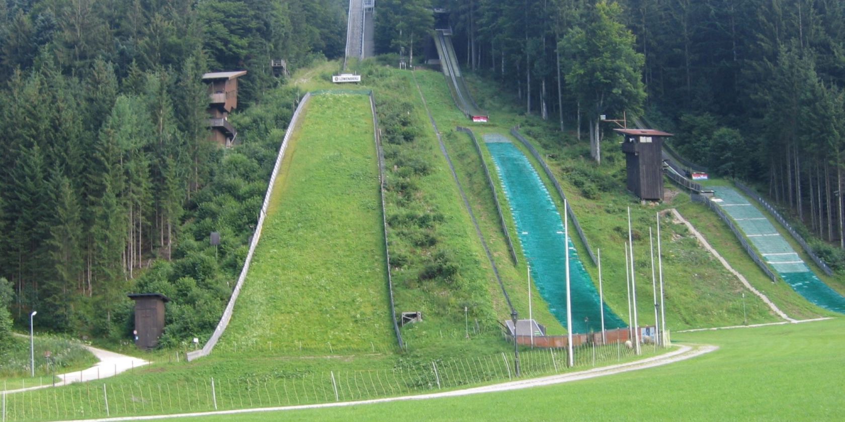 Sprungschanze im Sommer, &copy; unbekannt