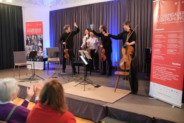Konzert im Festsaal Chiemgauer Musikfr&uuml;hling in Kloster Seeon, &copy; Serban Mestecaneanu