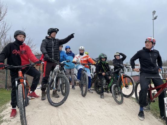 Instruktion auf der Strecke durch Guido Tschugg Abb. 4, &copy; Roll