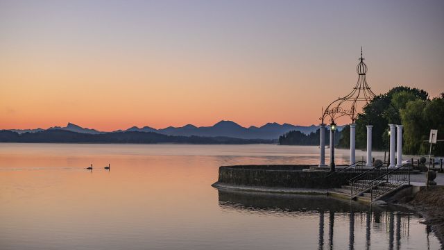 Pavillon am Strandkurhaus Waging, &copy; Tourist-Info Waginger See