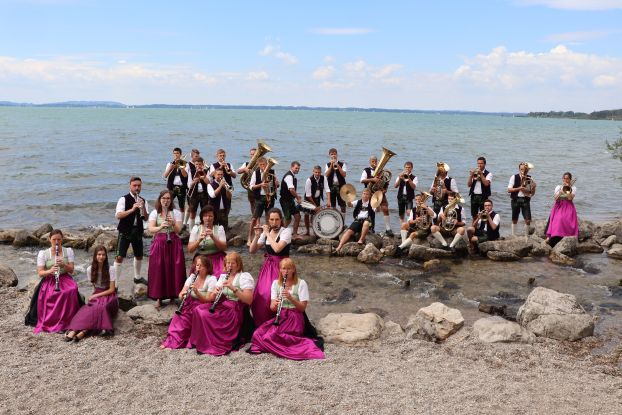 Platzkonzert der Chieminger Blasmusik