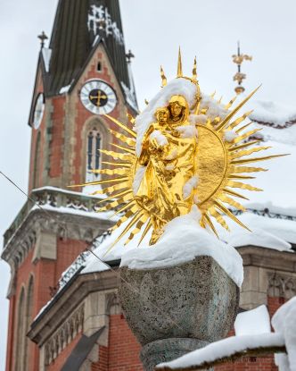 Pfarrkirche_Winter