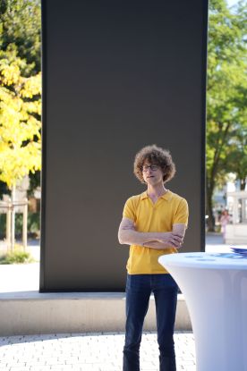 Chr.Babinsky vor Monolith