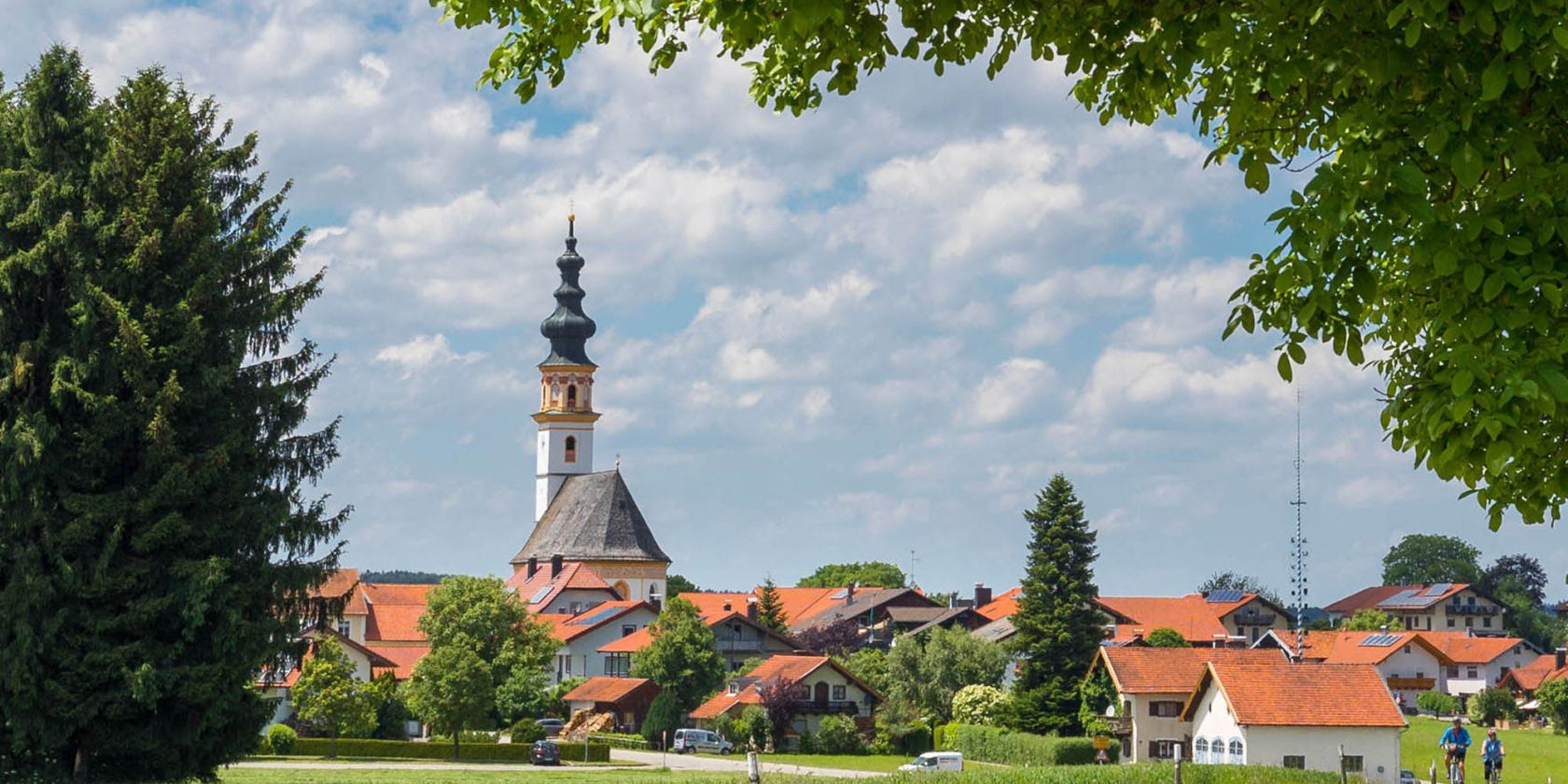 St. Leonhard am Wonneberg, © Tourist-Info Waginger See / Richard Scheuerecker