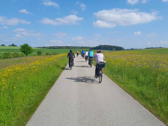 =On Tour 2 Kopie, &copy; Magdalena Hinterh&ouml;lzl