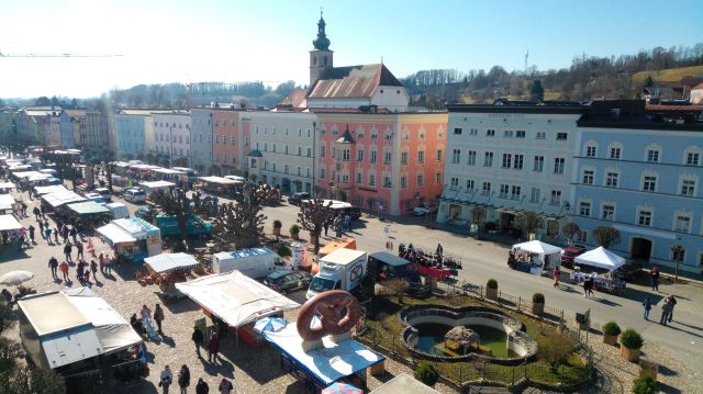 Josefimarkt, &copy; Stadt Tittmoning