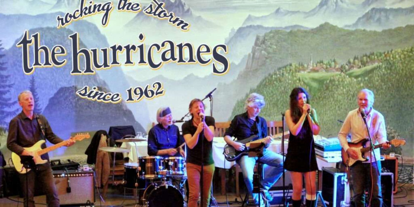 The-Hurricanes-Band-Pressefoto-1-1024x574, &copy; The Hurricanes