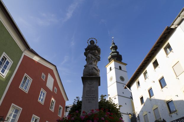 ortsfuehrung_waging_mariensaeule_1, © Tourist-Info Waginger See