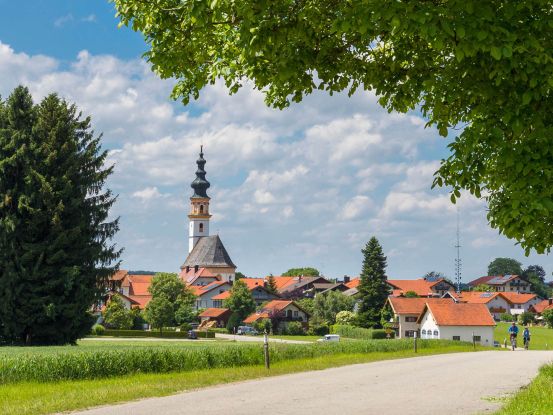 St. Leonhard am Wonneberg, © Tourist-Info Waginger See / R. Scheuerecker