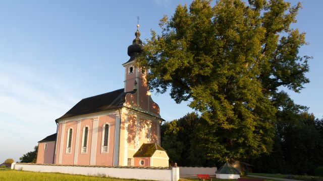 Wallfahrtskirche Maria M&uuml;hlberg, &copy; Tourist-Info Waginger See