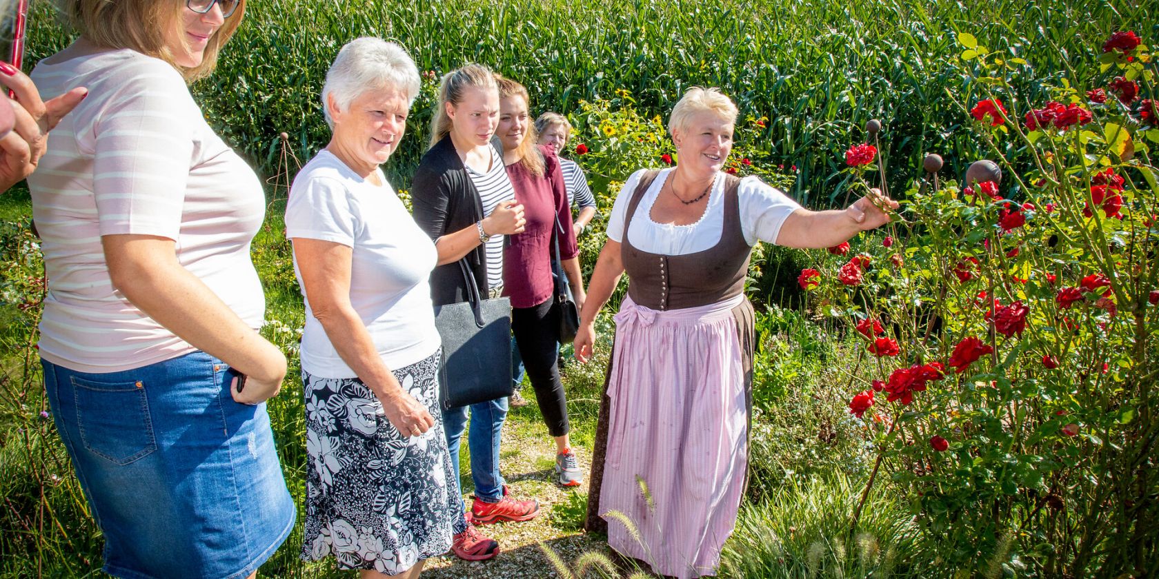 Sommernacht in Bl&uuml;tenpracht, &copy; Tourist-Info Waginger See